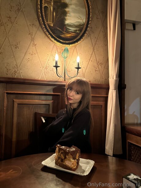 Lola Lil star gallery