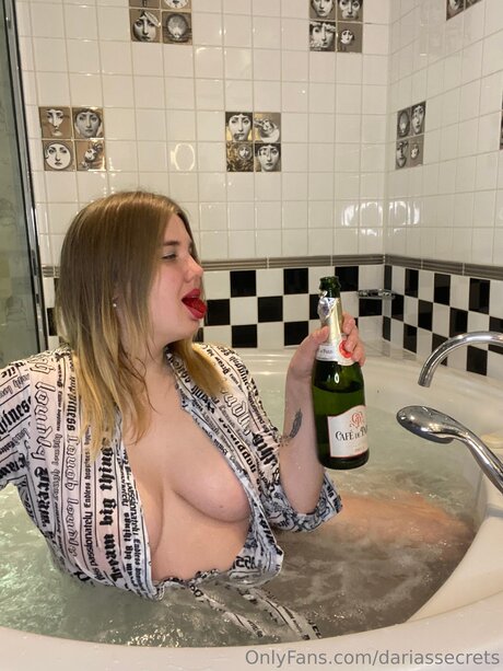 Dariassecrets pornstar beautiful picture