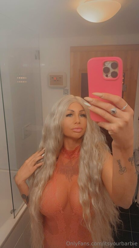 Itsyourbarbie pornstar erotic photos