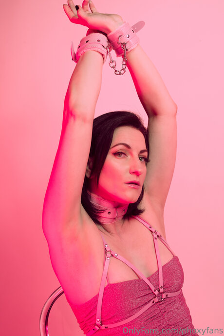 Phoxyfans model sexy galleries