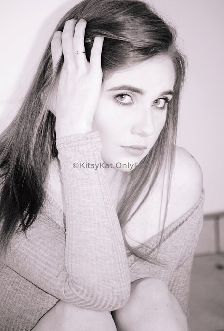 brown onlyfans art nude images