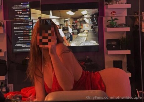 Hotnwildcouple pornstar nude gallery