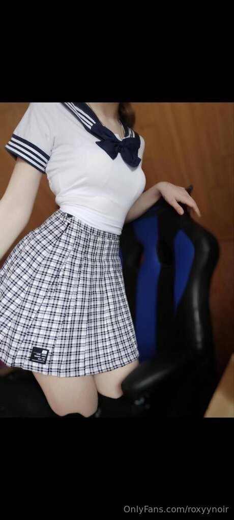 Roxyynoirrr pornstar nice pictures