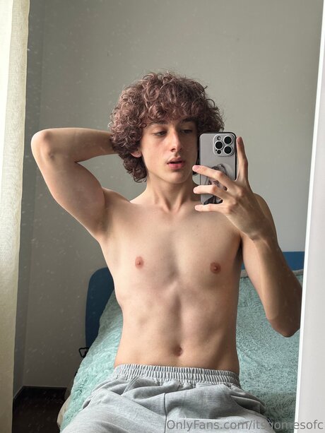 Itsgomesofc pornstar xxx pic