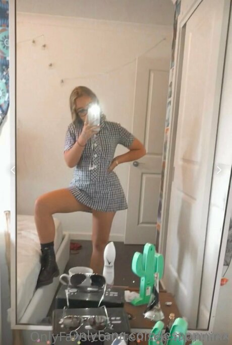 Jessfreexxx art star photo