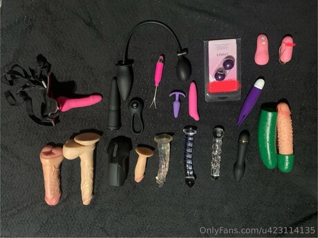 U423114135 sex star picture