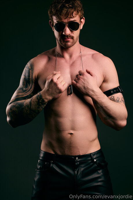 Evanxjordie Profile Pic