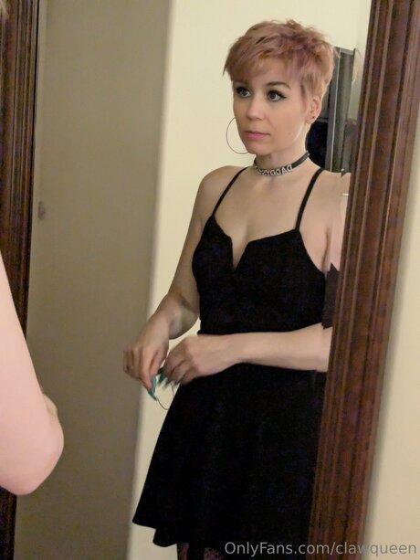 Clawqueen pornstar pretty photos