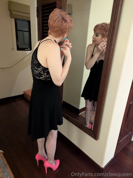 Clawqueen exclusive pornstar pics
