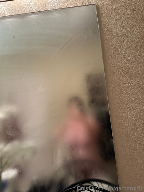 Gamergirl2 star naked pic