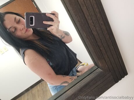 Antisocialbabyy porn star pictures