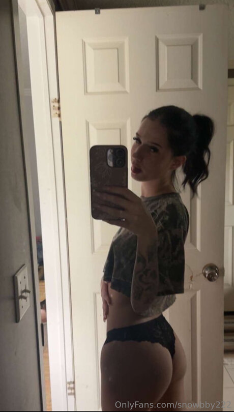 Snowwhyte222 art actress archive