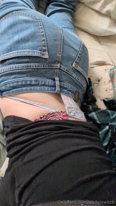 Wedgiewitch star pretty archive