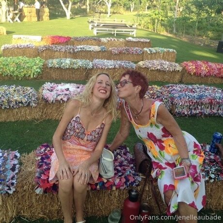 squirting pussy onlyfans top photo