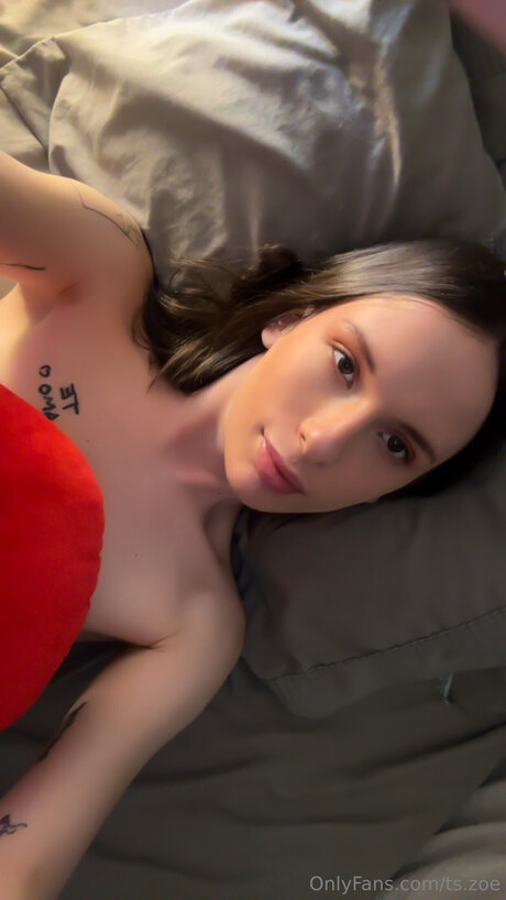 Bunnyzoe model nudes photo