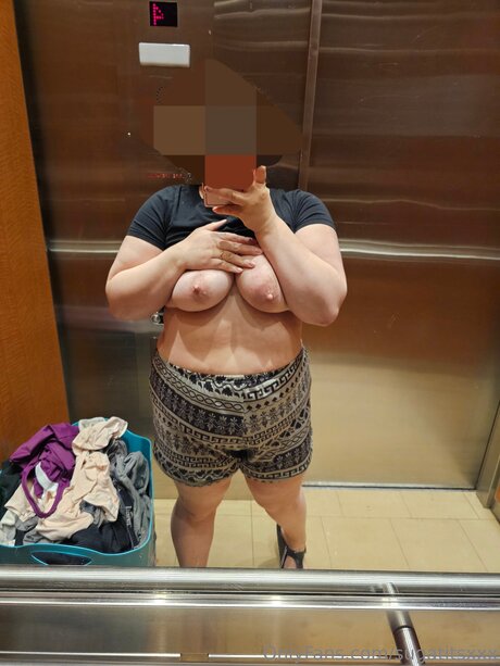 Sugatitsxxx naked actress photos