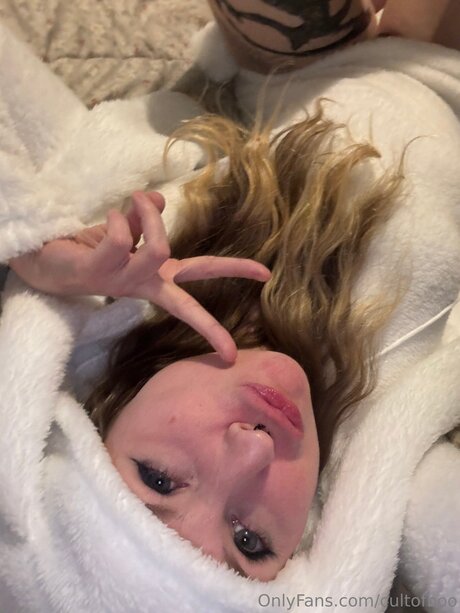 Cultofboo pretty actress pic