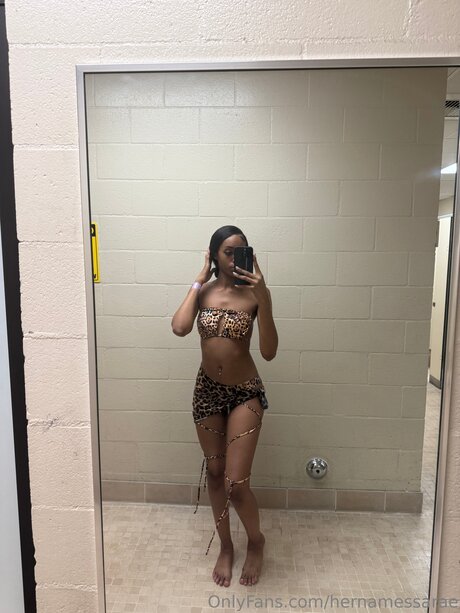 ebony midget onlyfans art nude pictures