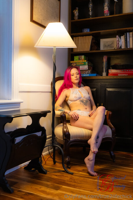 True2lifechick star xxx pics