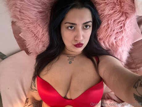 Vallariavixenn xxx model photo