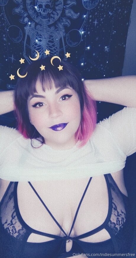 Indiesummersfree pornstar pretty photos