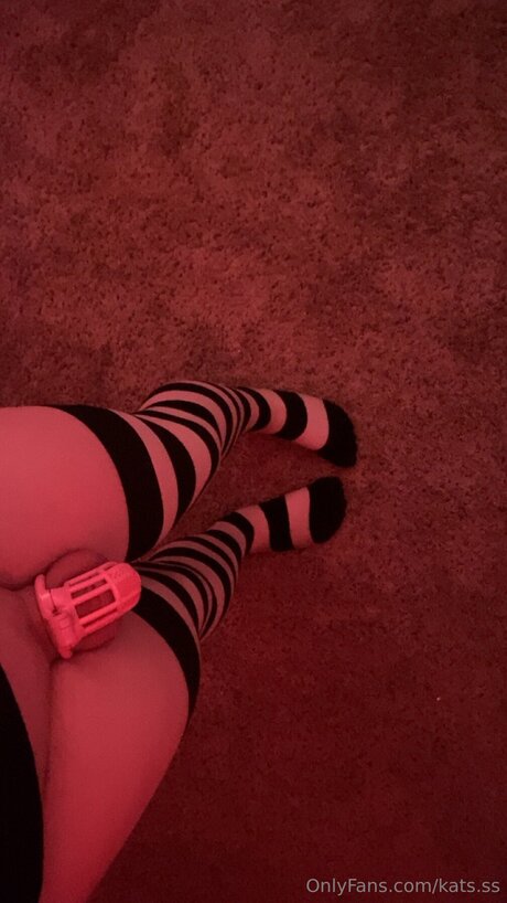 Kats Ss pornstar sexy gallery