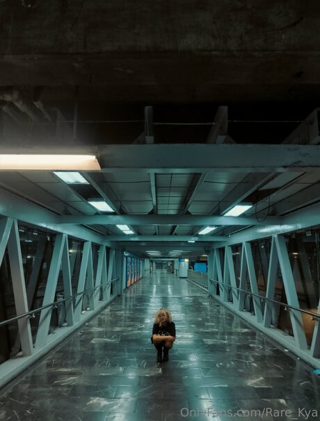 Rare Kya perfect actress img