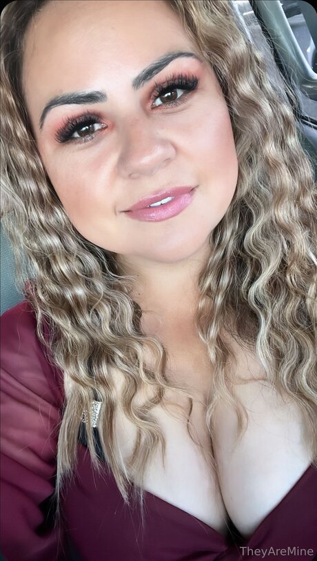 U217598164 model porn pic