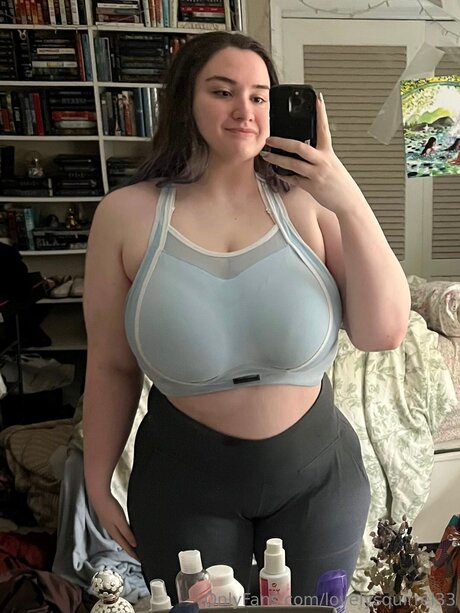 Lovelysquirrel33 model hd photo