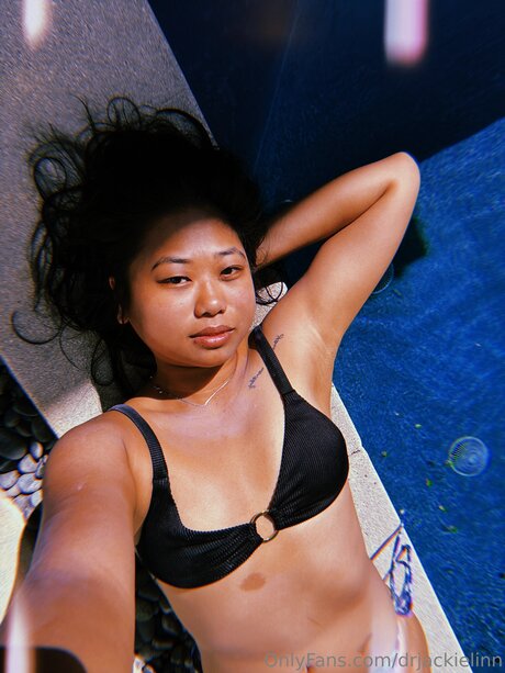 Drlinn sexy star pictures