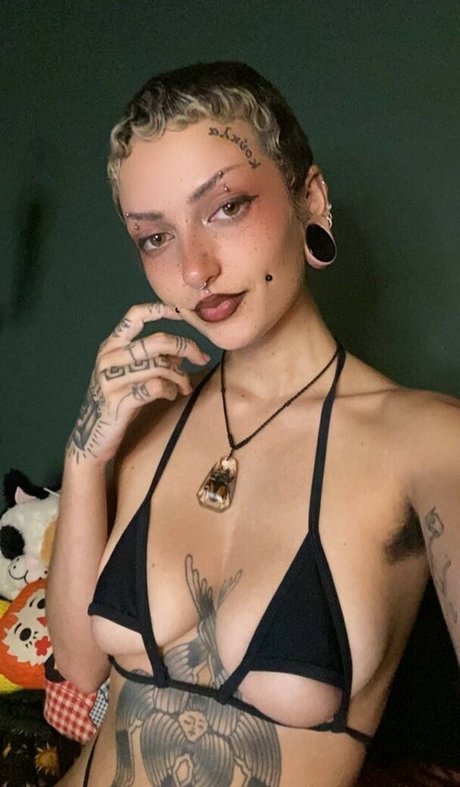 beautiful face onlyfans free xxx photo