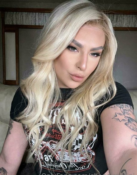 chanelsantini Best Profile Photo