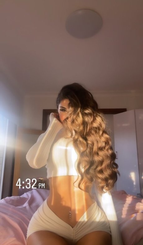 Mayroon Kawash nice pornstar galleries