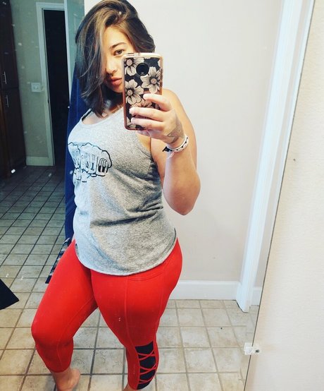 panda pop10 hd actress pic