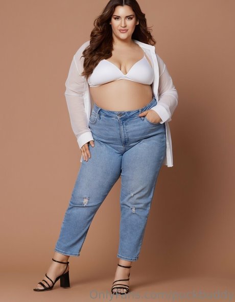 brown eyes kitty onlyfans hot sexy archive