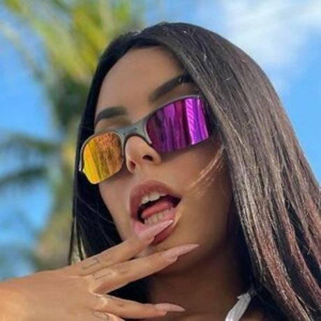 Thai Porgatto nice pornstar images