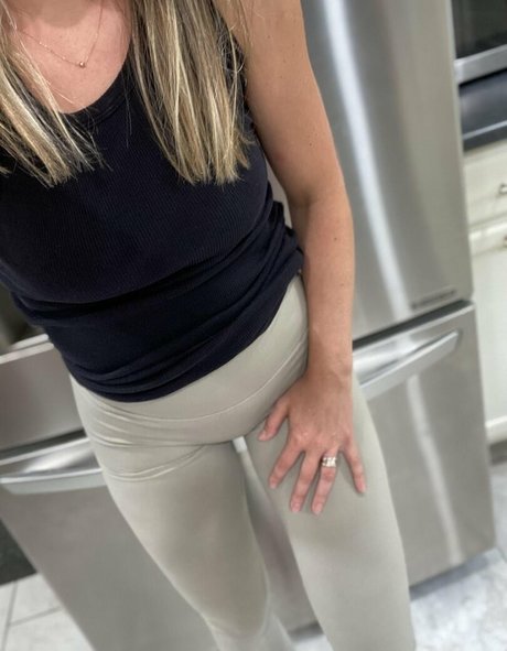 MlLF Bunny nice actress picture