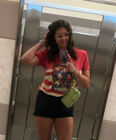 beach milf onlyfans hot nude pictures