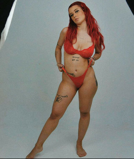 curvy solo onlyfans erotic photos