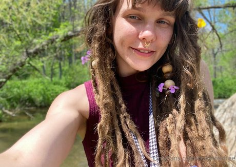 lindssforfree model erotic gallery