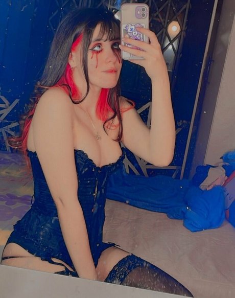 Coelho__pink sexy actress photo