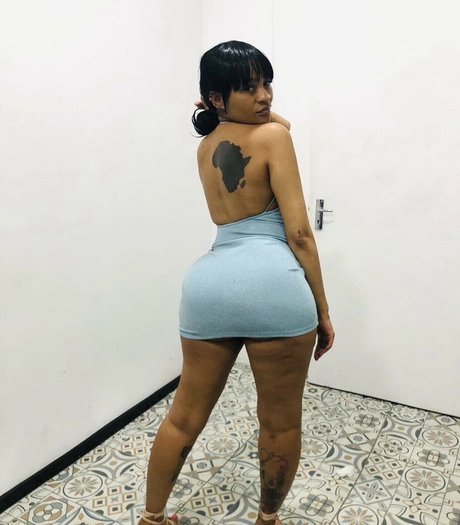 Arrie Cakes pornstar sex image