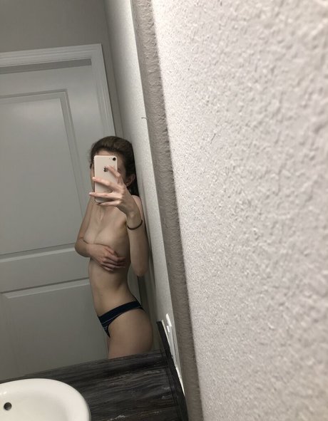 Kaykay1905 pornographic star photo