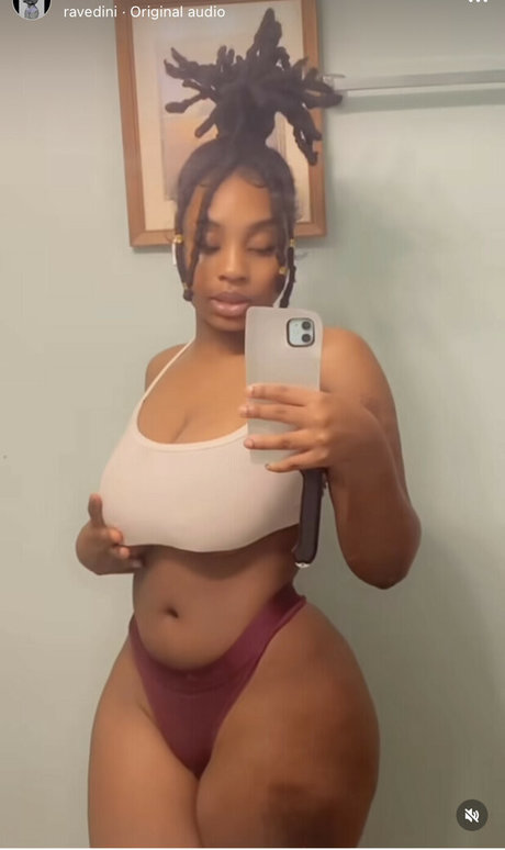 pregnant asian onlyfans beautiful photo