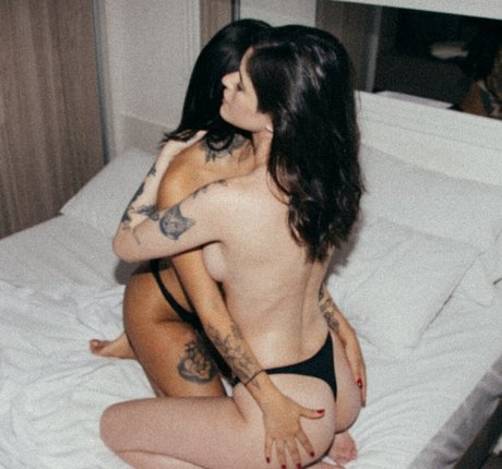 in onlyfans pornographic photo