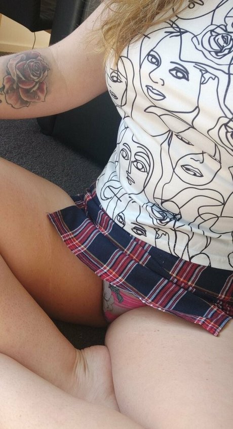 nzcheeks model hd picture