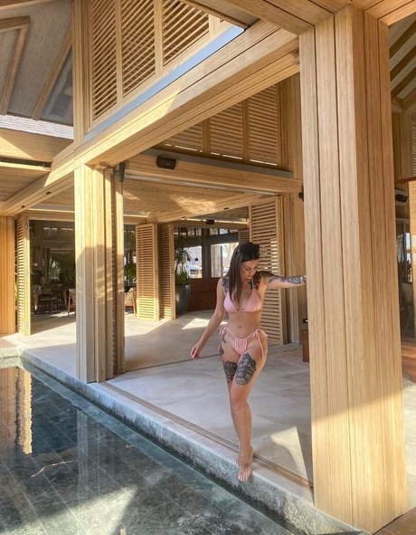 sgitaly high quality pornstar images