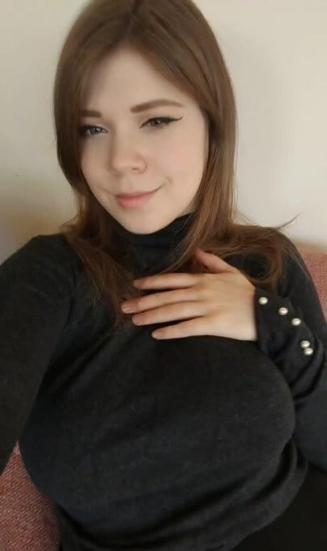 lips onlyfans sexy photos