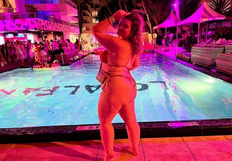 sexy black onlyfans hd pic