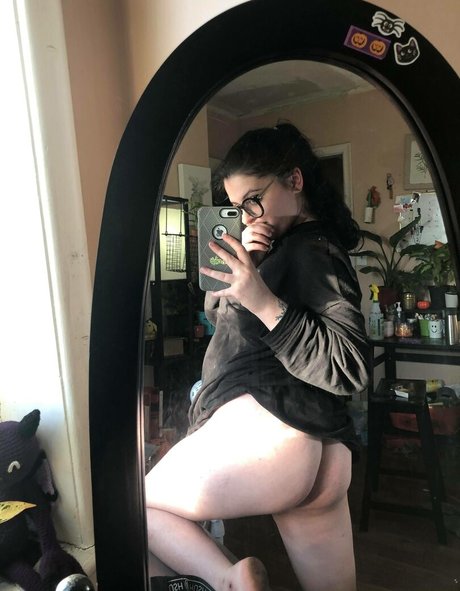 Periodpriestess pornstar free picture